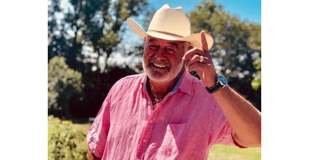Sonnenklar TV überträgt Harry Wijnvoords Feier zum 70. Gebur...