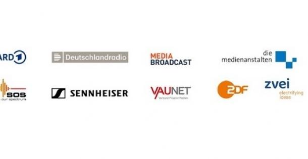 Breites Bündnis fordert Erhalt der Rundfunk- und Kulturfrequ...