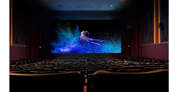 Erstes Kino mit Samsung Cinema LED Screen in Esslingen eröff...