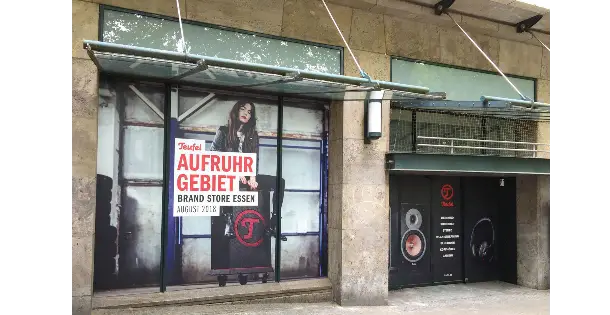 Wiedereröffnung der Teufel Stores