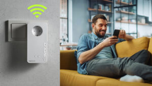 SATVISION 09/2025: Devolo Magic 2 WiFi 6 next Multiroom Kit